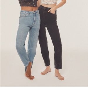 Urban outfitters BDG mom jeans in light wash